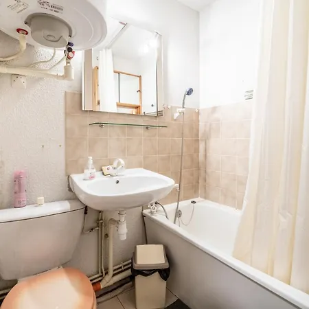 Apartment Les Montagnes - 6 Pers *